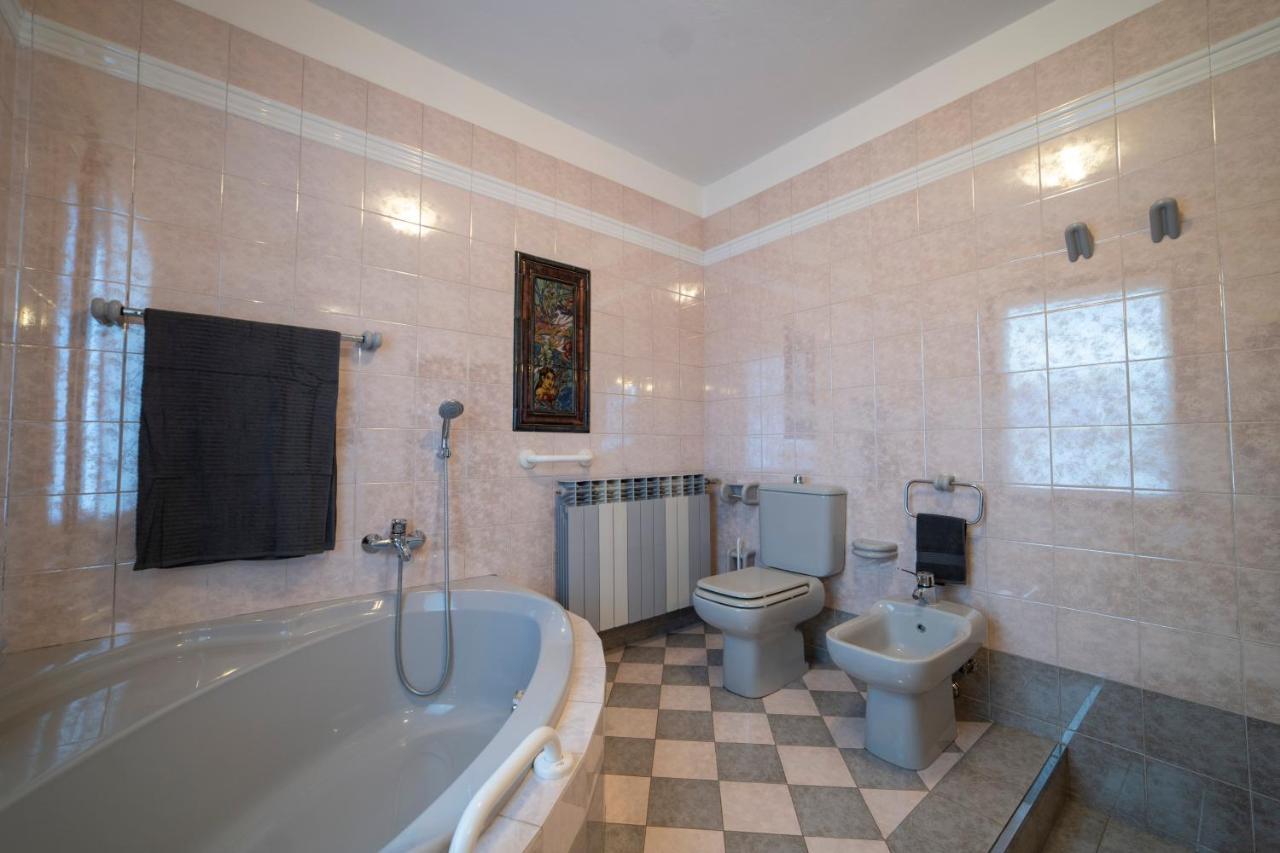 Ferienwohnung La Fontana Fiorita 2 Iseo Exterior foto